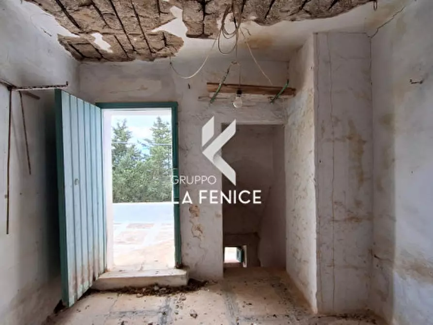 Immagine 50 di Rustico / casale in vendita  in C.DA TOMMASONE a Locorotondo