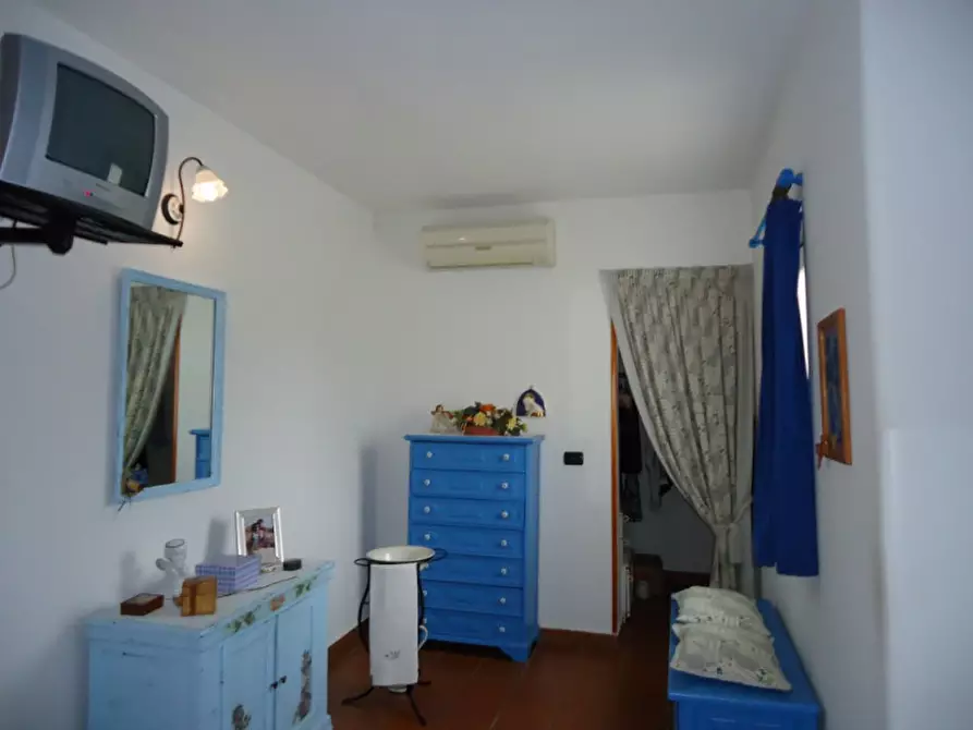 Immagine 3 di Villa in vendita  in sp289 a Matino