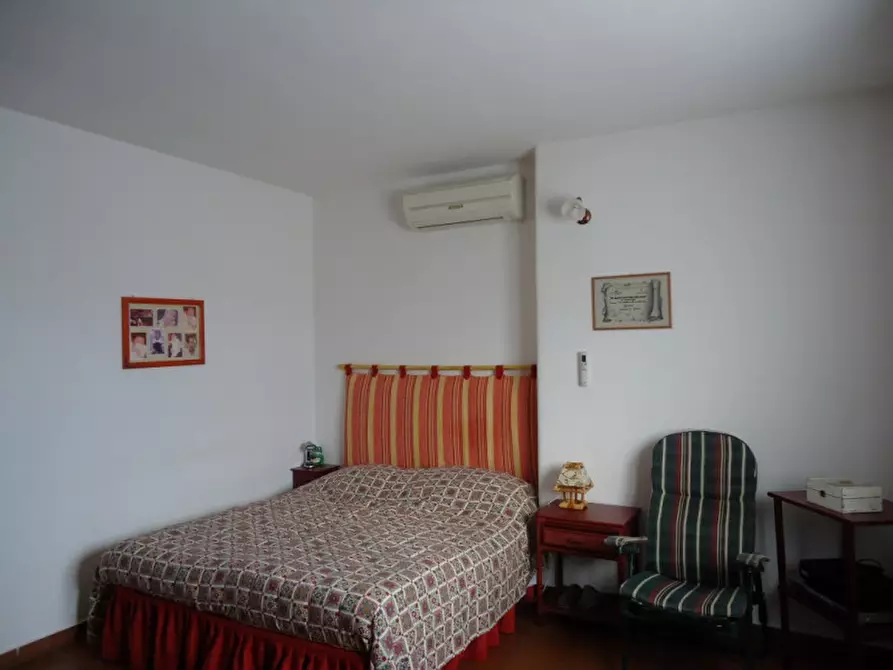 Immagine 4 di Villa in vendita  in sp289 a Matino