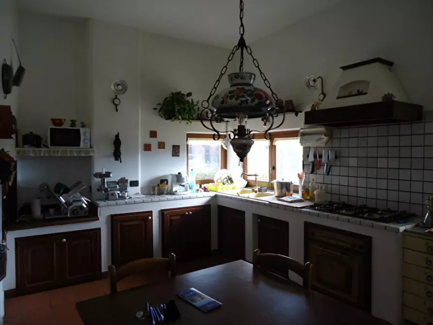 Immagine 6 di Villa in vendita  in sp289 a Matino