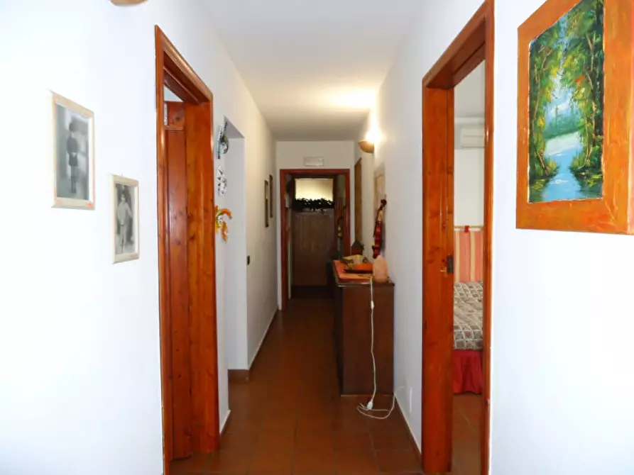 Immagine 8 di Villa in vendita  in sp289 a Matino