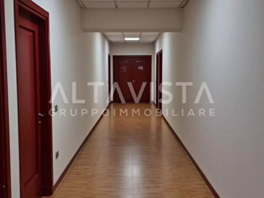 Immagine 5 di Ufficio in vendita  in via della boffella, san paolo a San Paolo