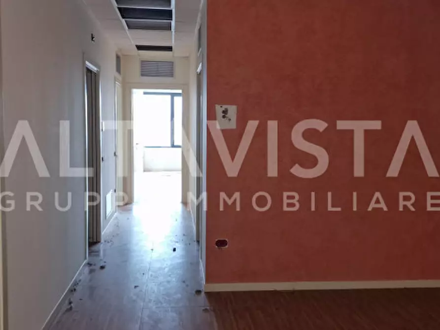 Immagine 7 di Ufficio in vendita  in via della boffella, san paolo a San Paolo