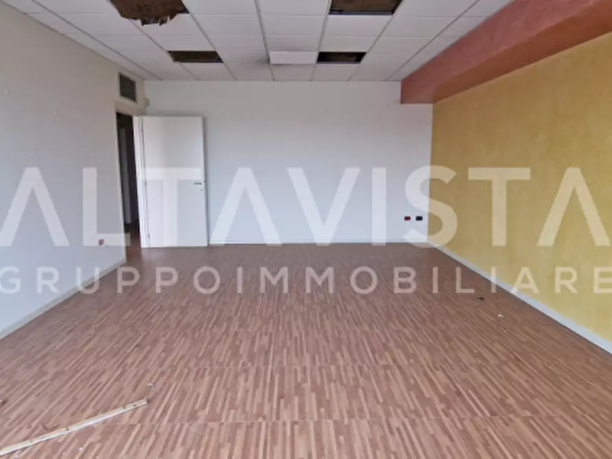 Immagine 13 di Ufficio in vendita  in via della boffella, san paolo a San Paolo