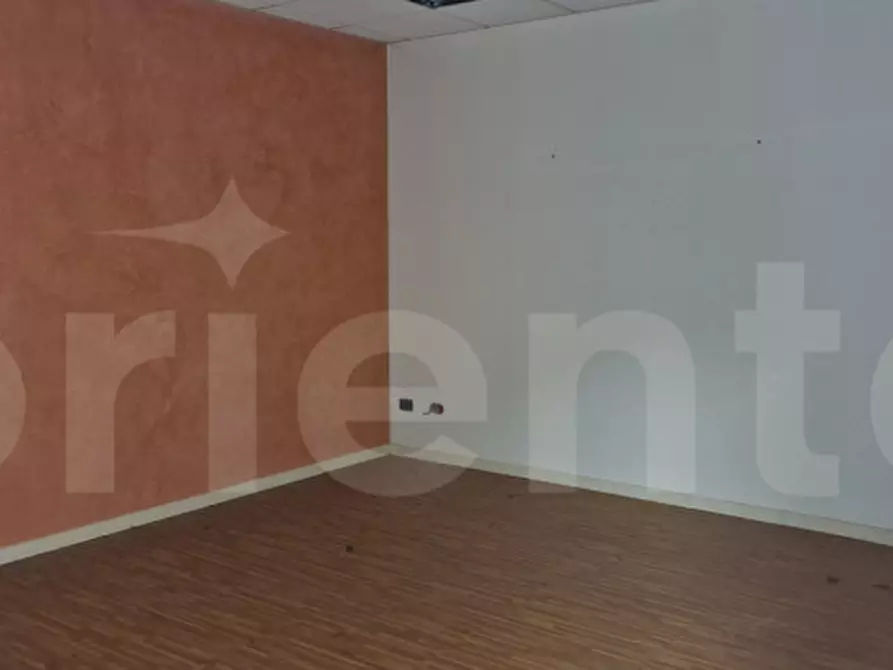 Immagine 13 di Ufficio in vendita  in via della boffella, san paolo a San Paolo