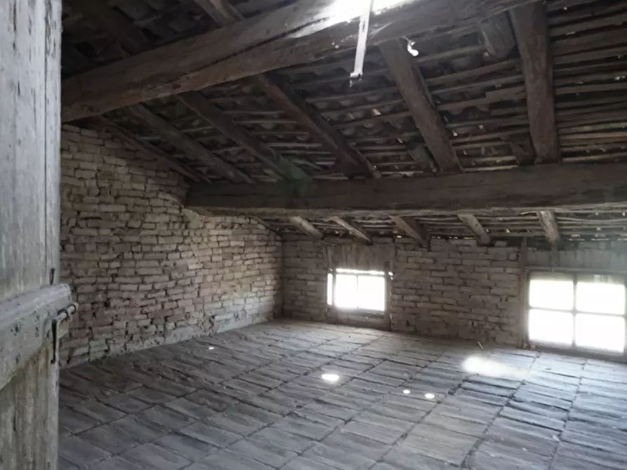 Immagine 15 di Rustico / casale in vendita  in via vittorina nenni 26 a Torrile