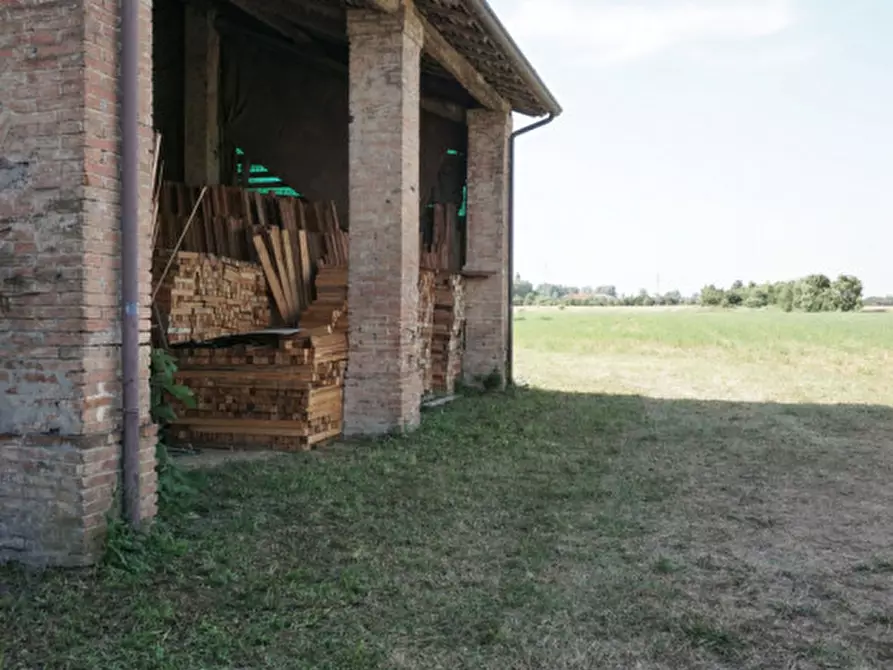 Immagine 17 di Rustico / casale in vendita  in via vittorina nenni 26 a Torrile