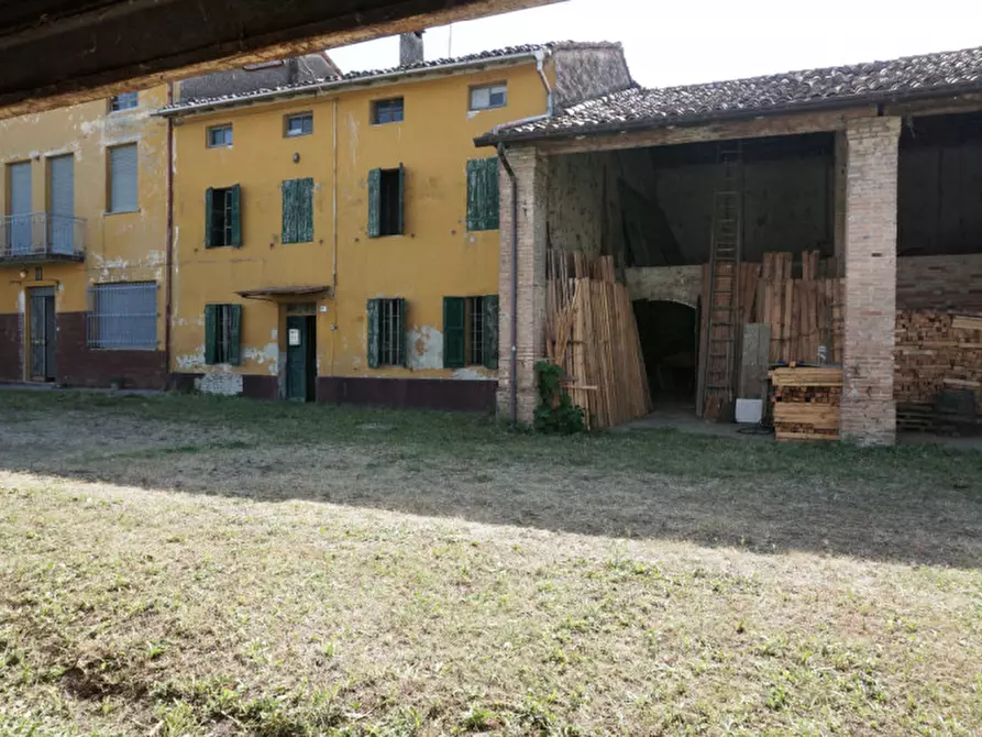 Immagine 36 di Rustico / casale in vendita  in via vittorina nenni 26 a Torrile