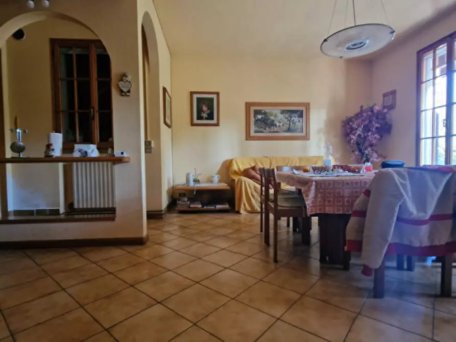 Immagine 15 di Villa in vendita  in Via Vittorio Alfieri a Novi Di Modena