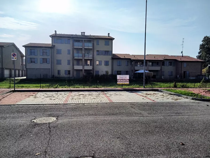 Immagine 3 di Terreno in vendita  in Via Teresa Noce a Carpi