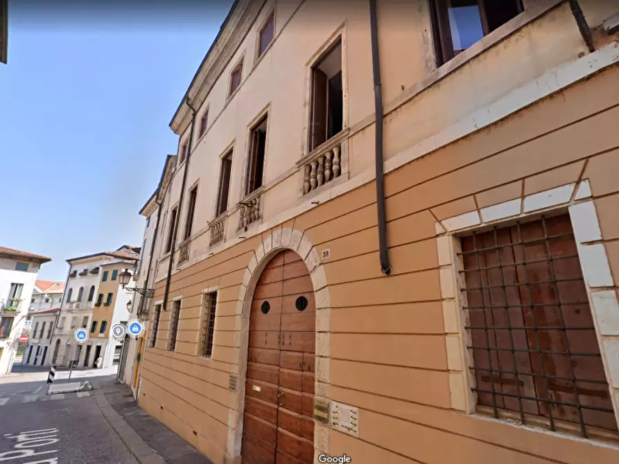 Immagine 10 di Appartamento in vendita  in contrà Zanella a Vicenza