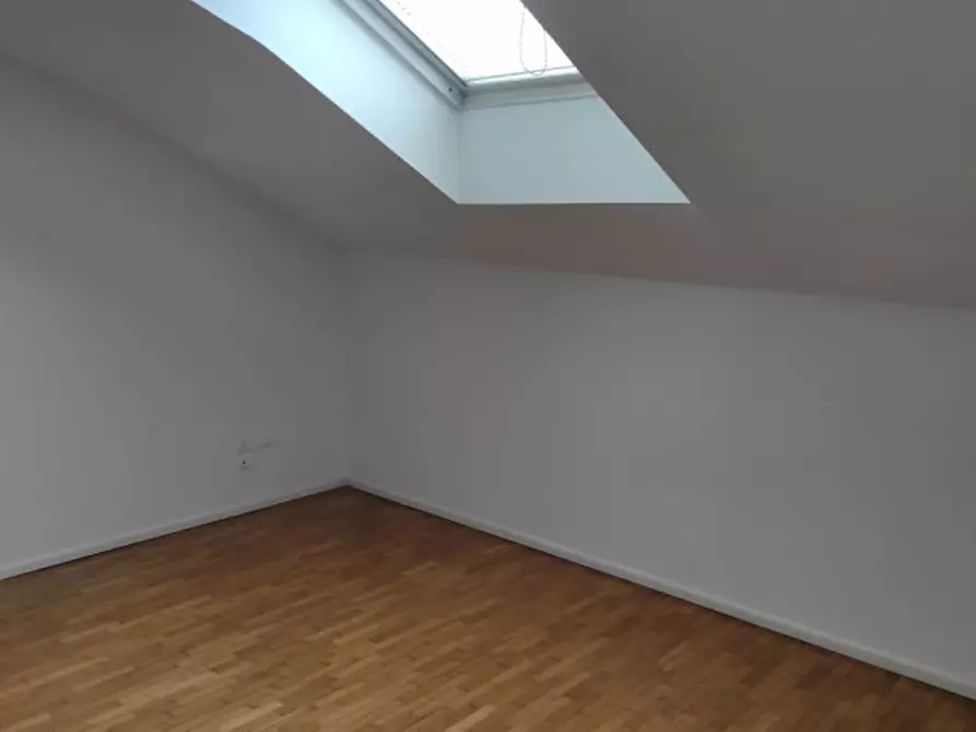 Immagine 11 di Appartamento in vendita  in contrà Zanella a Vicenza