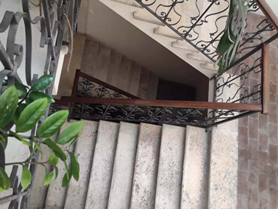 Immagine 17 di Appartamento in vendita  in contrà Zanella a Vicenza