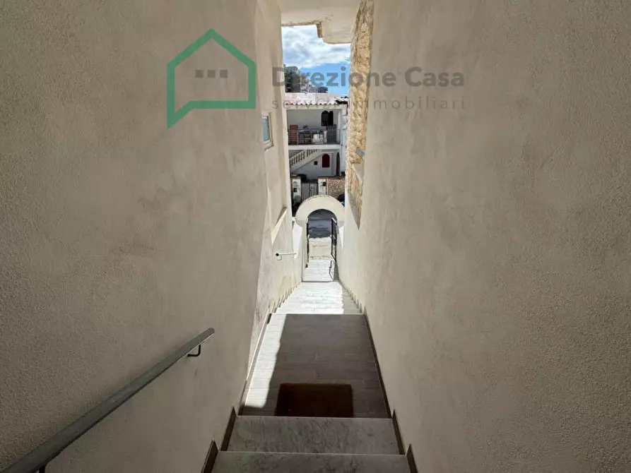 Immagine 5 di Appartamento in vendita  in VIALE DELLE CAMELIE a Castel Volturno