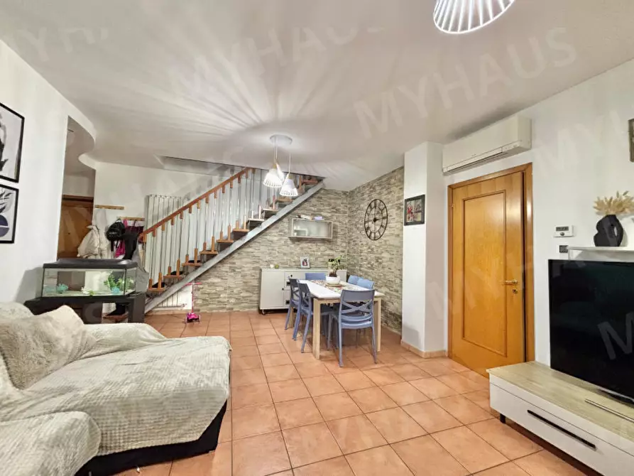 Immagine 2 di Appartamento in vendita  in Via Ruggero Leoncavallo, 3 a Gatteo