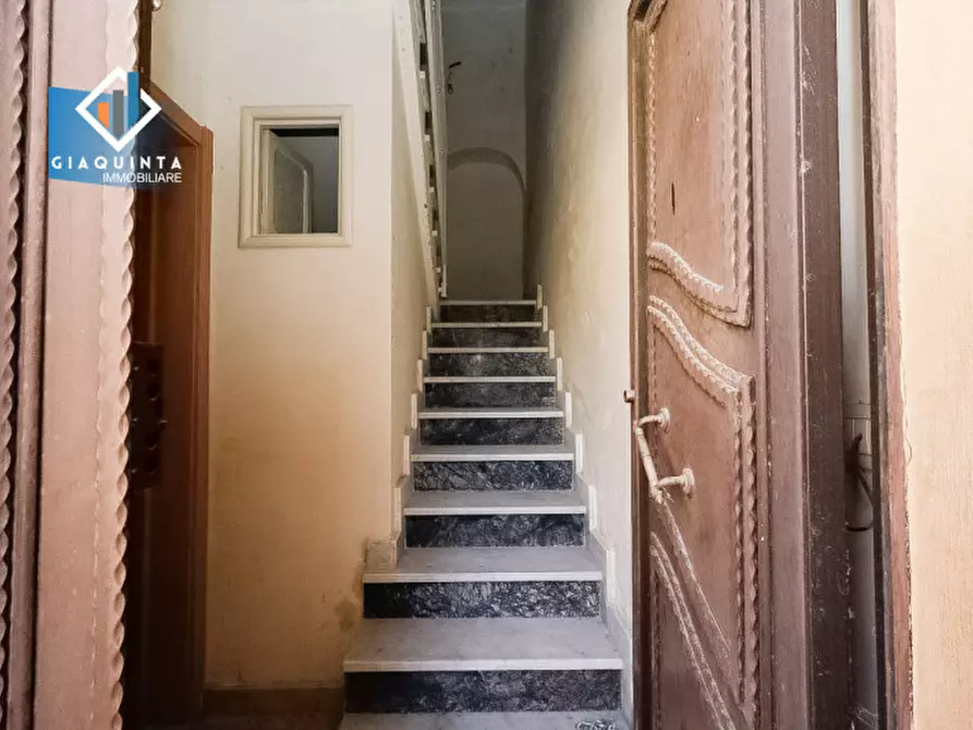 Immagine 5 di Casa indipendente in vendita  in via Concordia n.16-18-20 a Palagonia