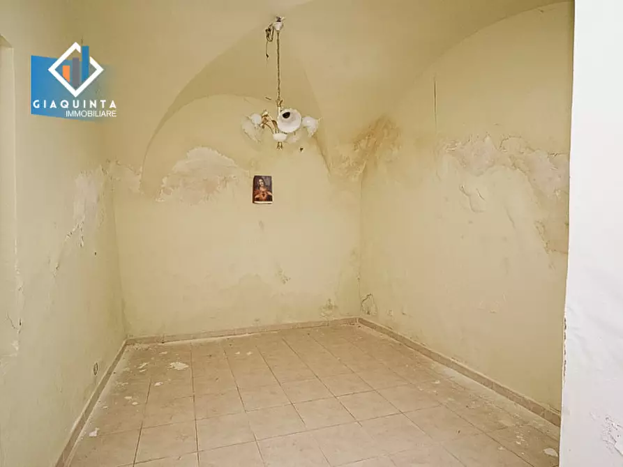 Immagine 13 di Casa indipendente in vendita  in via Concordia n.16-18-20 a Palagonia