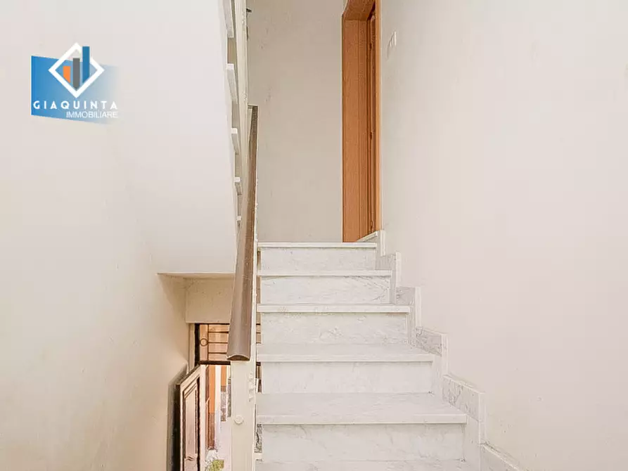 Immagine 15 di Casa indipendente in vendita  in via Concordia n.16-18-20 a Palagonia