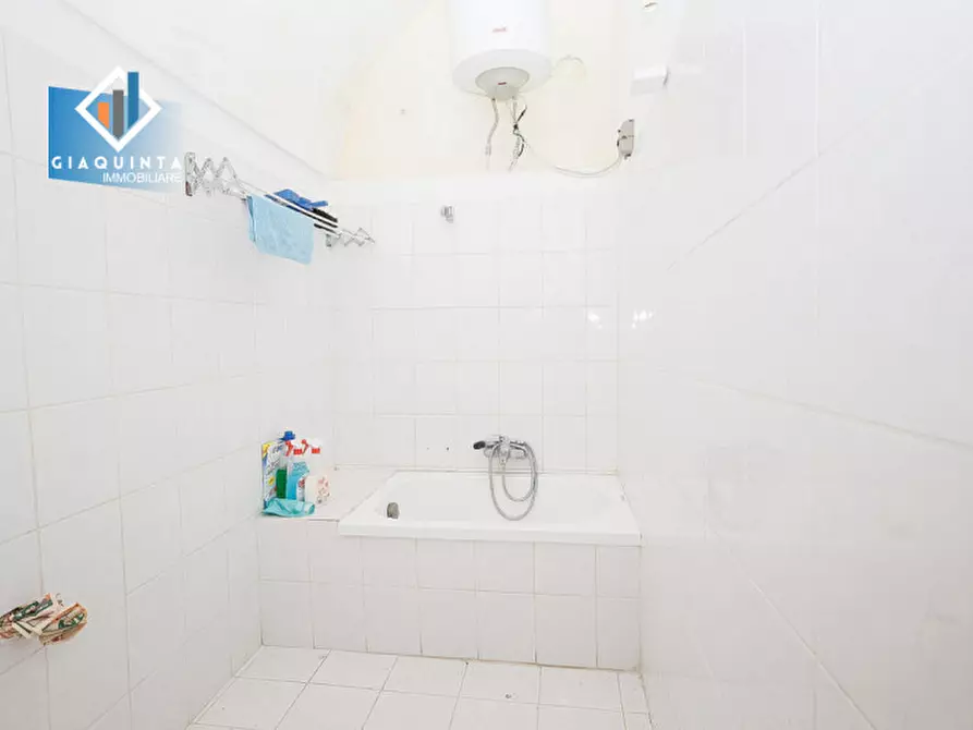 Immagine 18 di Casa indipendente in vendita  in via Concordia n.16-18-20 a Palagonia