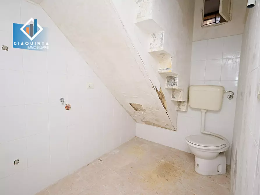 Immagine 21 di Casa indipendente in vendita  in via Concordia n.16-18-20 a Palagonia