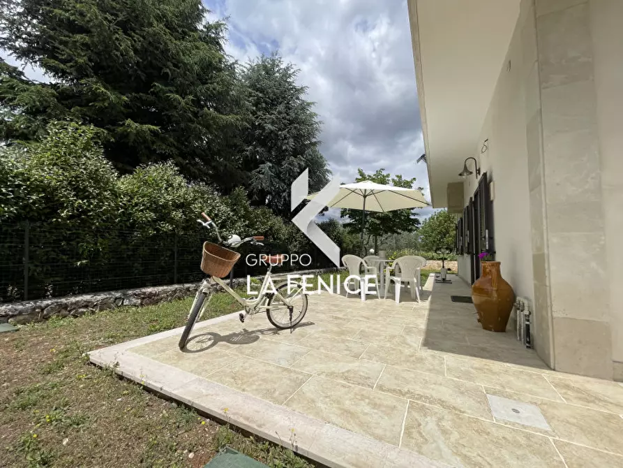 Immagine 6 di Villa in vendita  in CONTRADA RAMPONE a Martina Franca