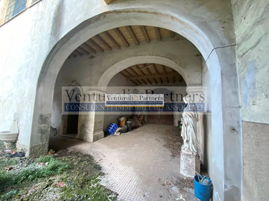 Immagine 8 di Palazzo in vendita  in piazza del corlo a Lonato del Garda