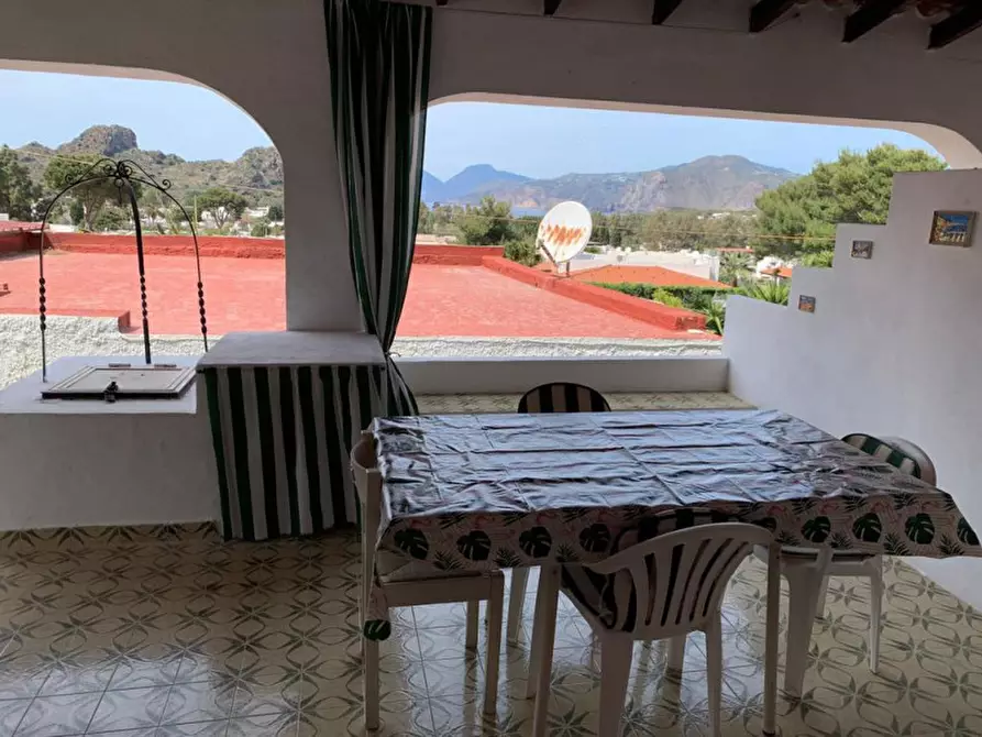 Immagine 4 di Casa bifamiliare in vendita  in VIA SOTTO CRATERE, VULCANO a Lipari
