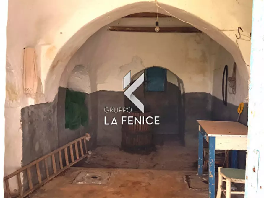 Immagine 11 di Rustico / casale in vendita  in contrada Guarini a Martina Franca