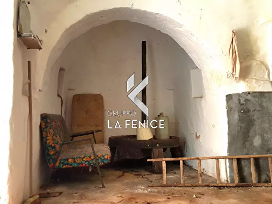 Immagine 12 di Rustico / casale in vendita  in contrada Guarini a Martina Franca