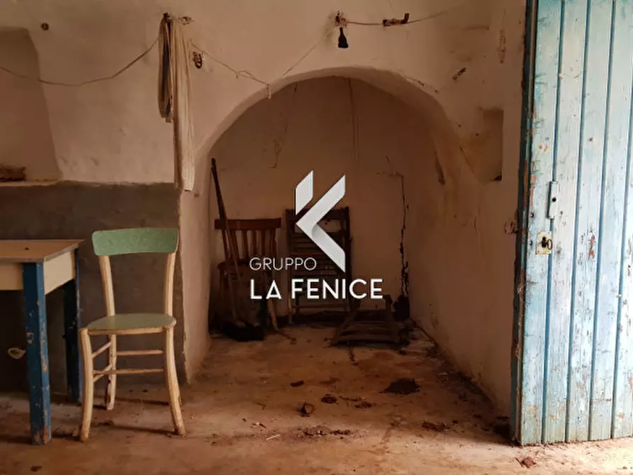 Immagine 14 di Rustico / casale in vendita  in contrada Guarini a Martina Franca