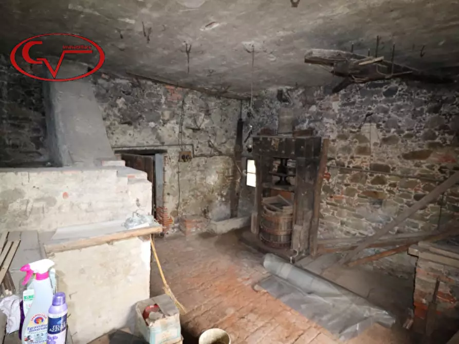 Immagine 21 di Rustico / casale in vendita  in via vespucci a Montevarchi
