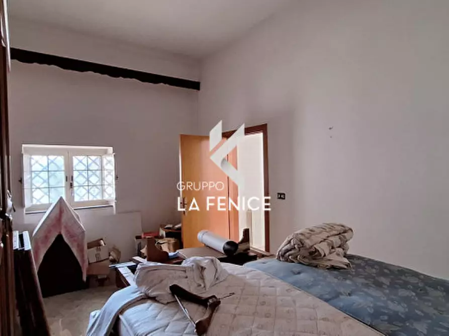 Immagine 38 di Villa in vendita  in strada Battaglini a Martina Franca