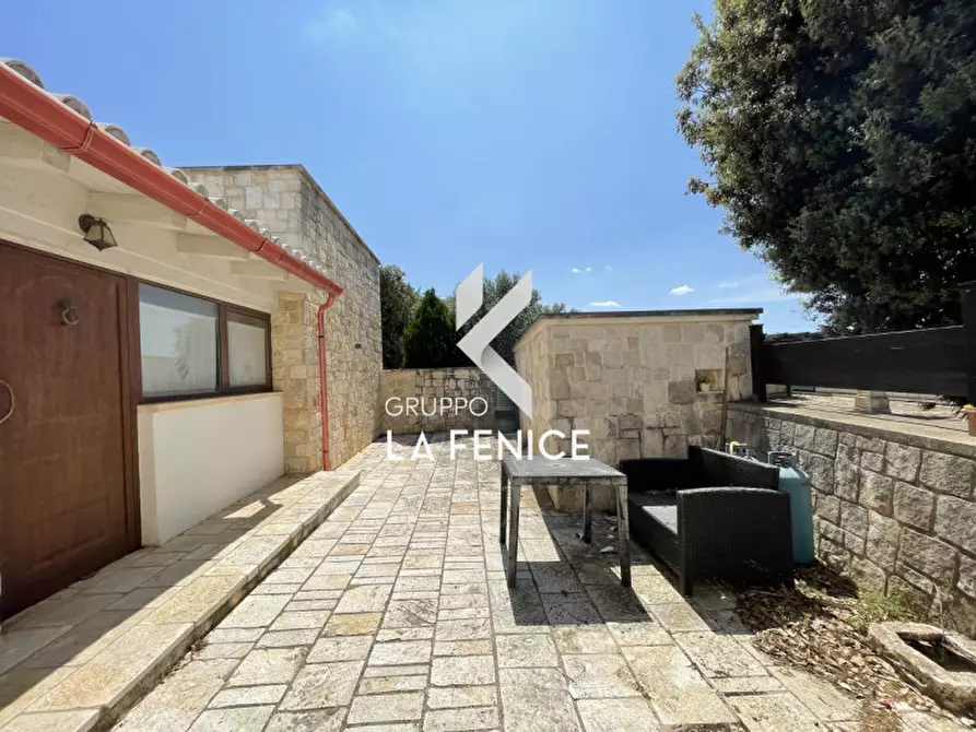 Immagine 10 di Rustico / casale in vendita  in CONTRADA NUNZIO a Locorotondo