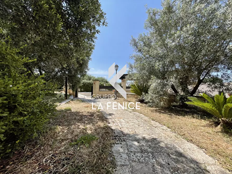 Immagine 32 di Rustico / casale in vendita  in CONTRADA NUNZIO a Locorotondo