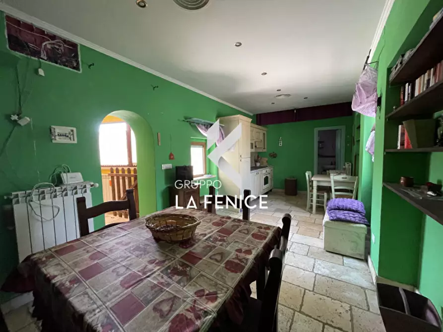 Immagine 76 di Rustico / casale in vendita  in CONTRADA NUNZIO a Locorotondo