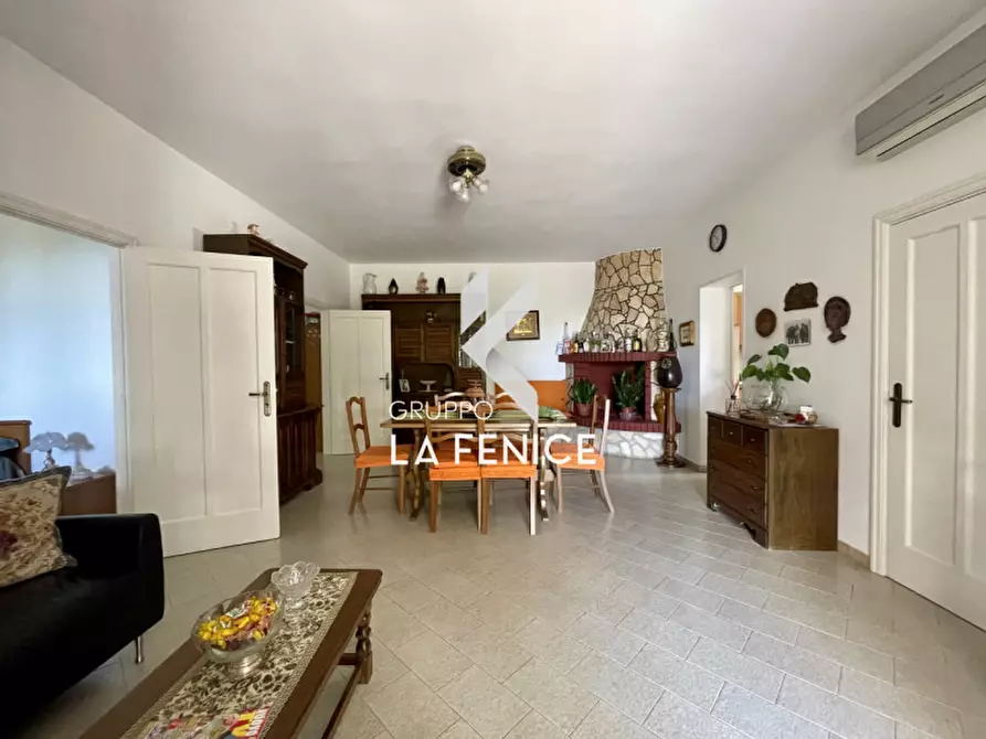 Immagine 7 di Villa in vendita  in C.DA PARCO TALLINAIO a Locorotondo