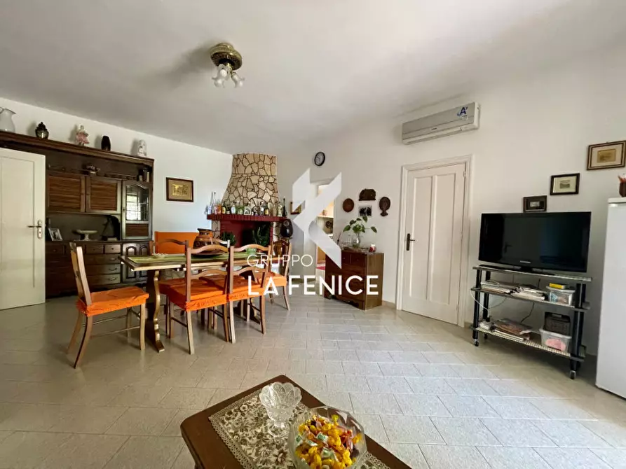 Immagine 8 di Villa in vendita  in C.DA PARCO TALLINAIO a Locorotondo