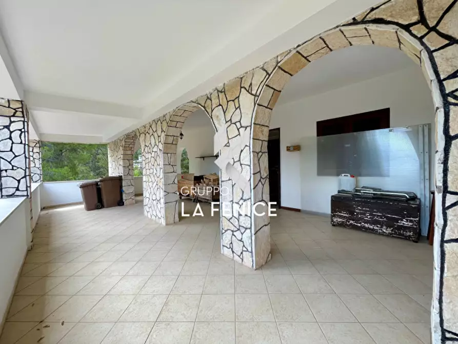 Immagine 47 di Villa in vendita  in C.DA PARCO TALLINAIO a Locorotondo