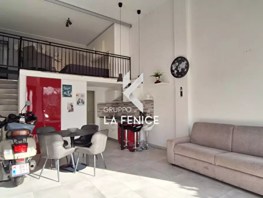 Immagine 4 di Loft/Open space in vendita  in via Martiri della Libertà, 86 a Locorotondo