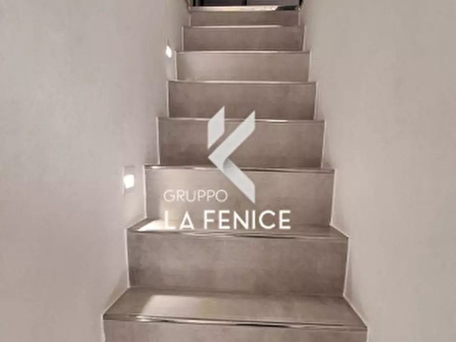 Immagine 19 di Loft/Open space in vendita  in via Martiri della Libertà, 86 a Locorotondo