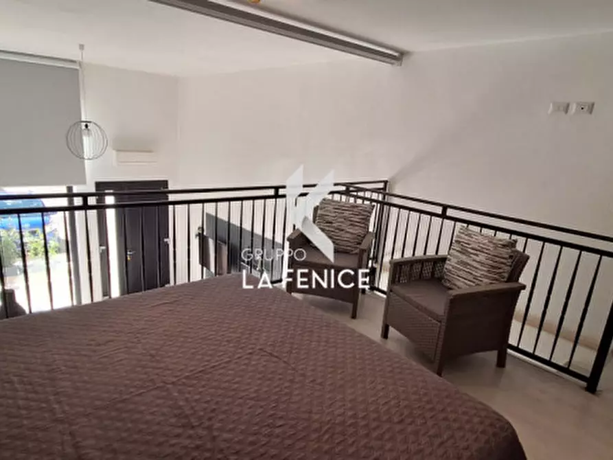Immagine 24 di Loft/Open space in vendita  in via Martiri della Libertà, 86 a Locorotondo