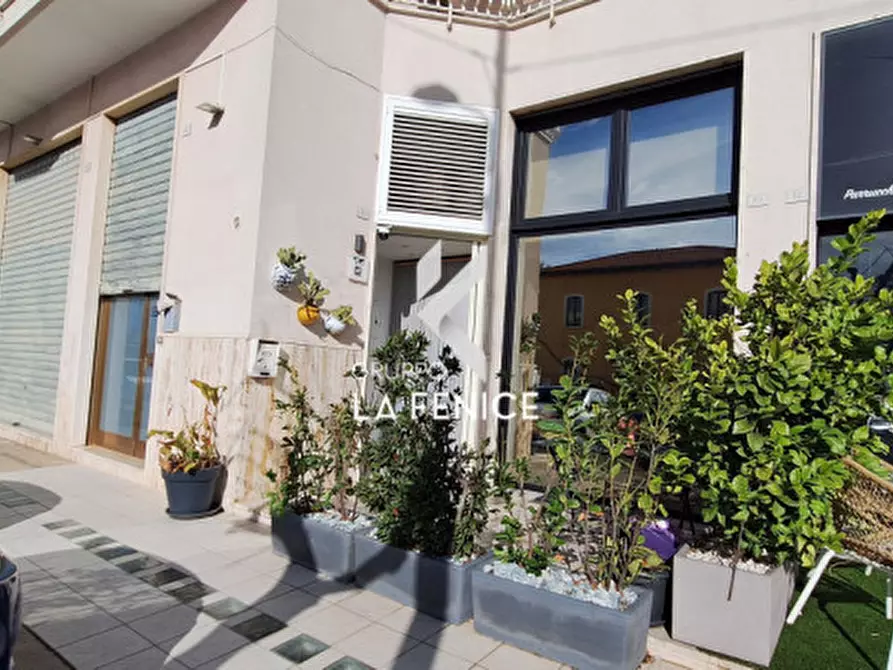 Immagine 32 di Loft/Open space in vendita  in via Martiri della Libertà, 86 a Locorotondo