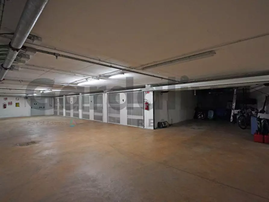 Immagine 17 di Appartamento in vendita  in Via Brunati, 33 a Salò