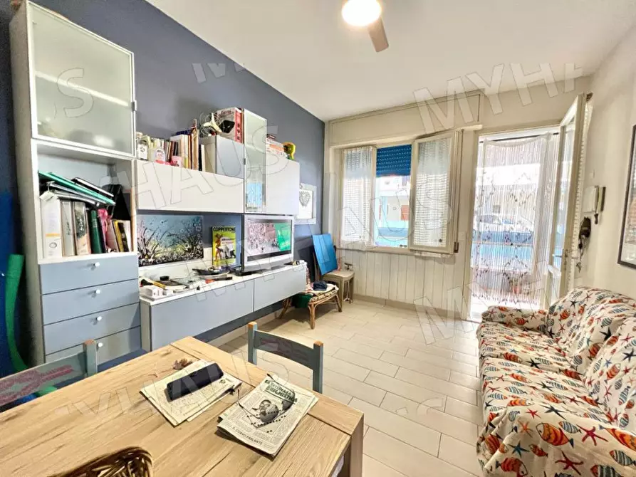 Immagine 2 di Appartamento in vendita  in Viale Carducci, 223 a Cesenatico