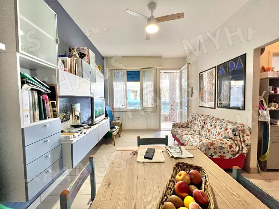 Immagine 4 di Appartamento in vendita  in Viale Carducci, 223 a Cesenatico