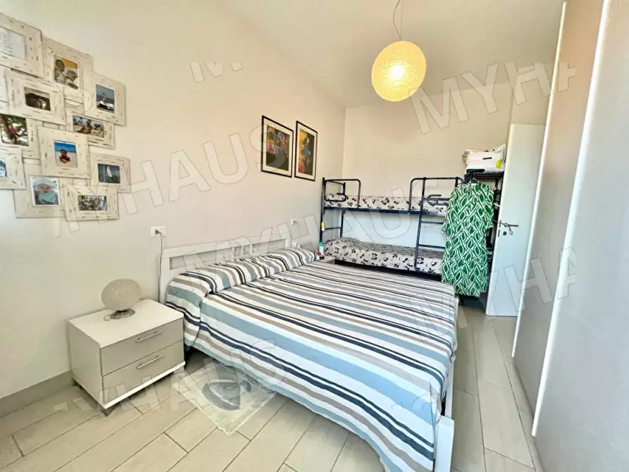 Immagine 11 di Appartamento in vendita  in Viale Carducci, 223 a Cesenatico