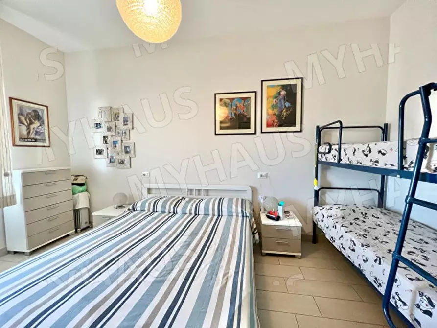 Immagine 13 di Appartamento in vendita  in Viale Carducci, 223 a Cesenatico