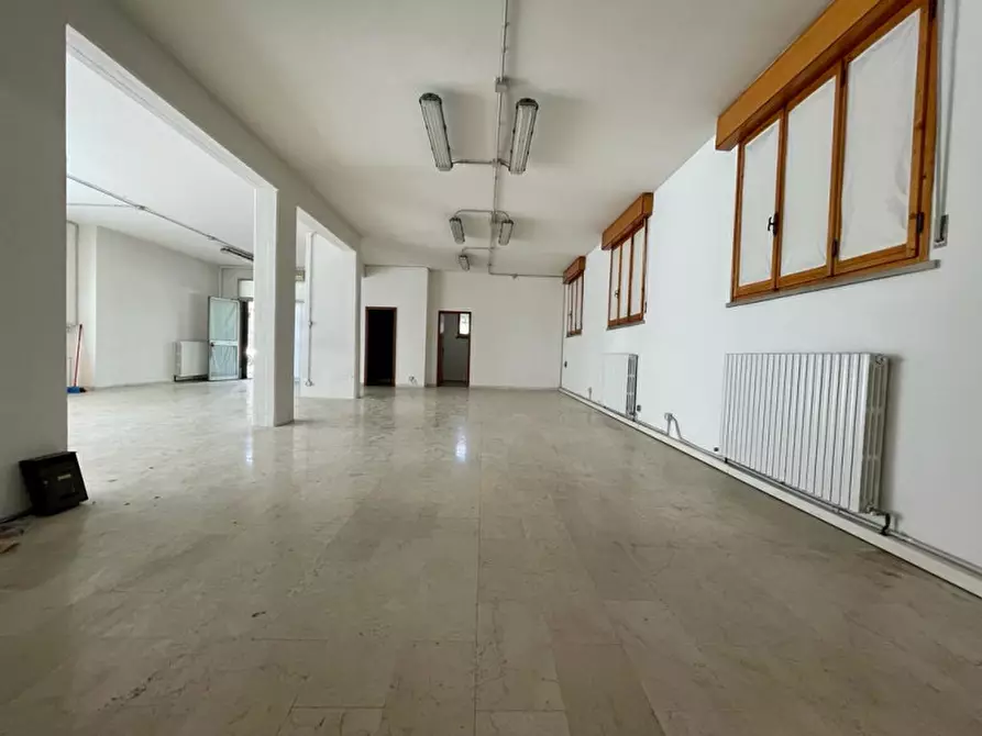 Immagine 4 di Laboratorio in vendita  in Via Fortunato a Carpi