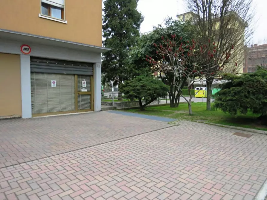 Immagine 11 di Laboratorio in vendita  in Via Remesina a Carpi