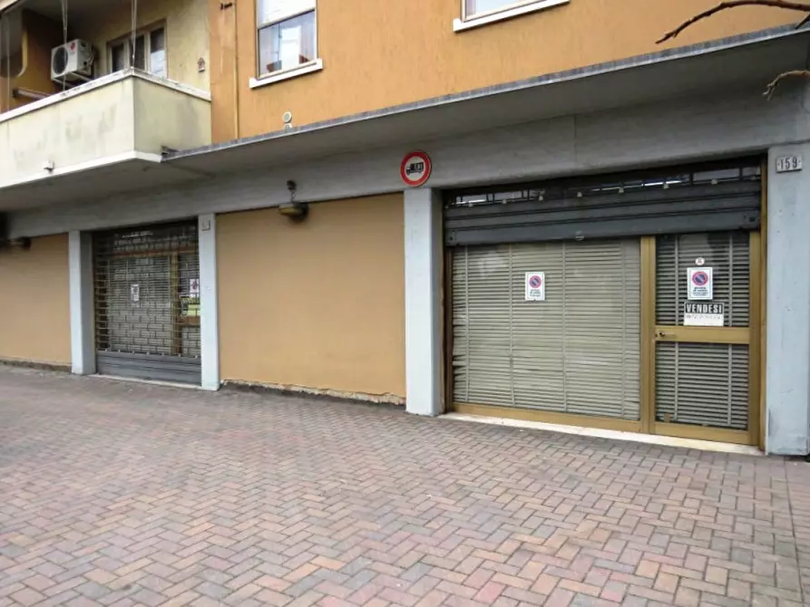 Immagine 12 di Laboratorio in vendita  in Via Remesina a Carpi